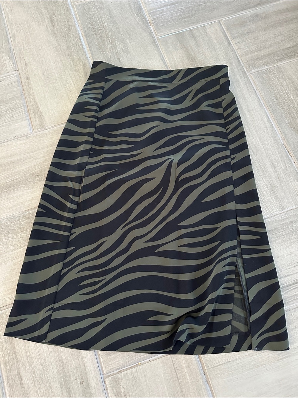 Ann Taylor Olive and Black Zebra-Stripe Midi Skirt